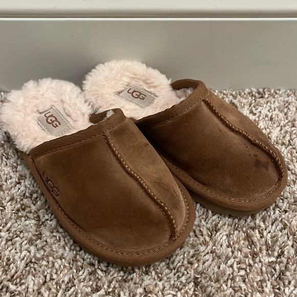 UGG slippers - Picture 4 of 4